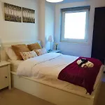 Classy Portobello Road 3 Bed Duplex