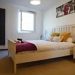 Classy Portobello Road 3 Bed Duplex