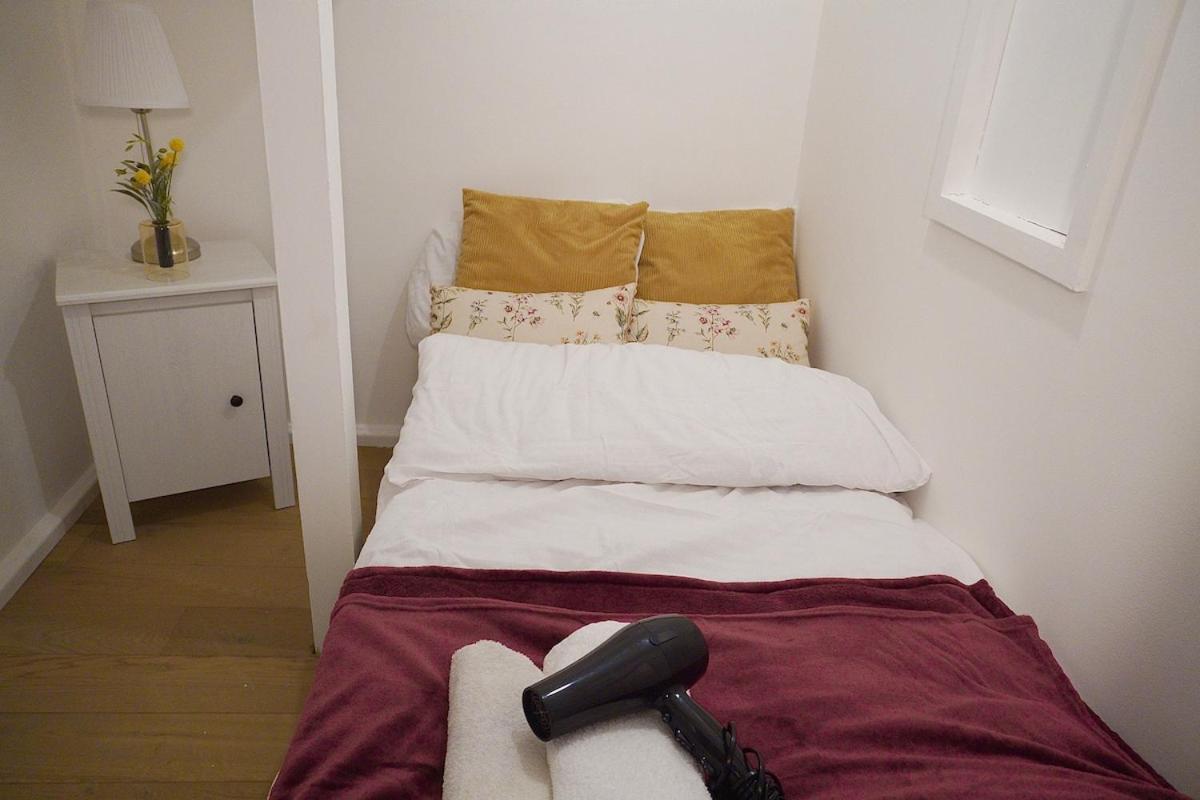 Classy Portobello Road 3 Bed Duplex * Londres